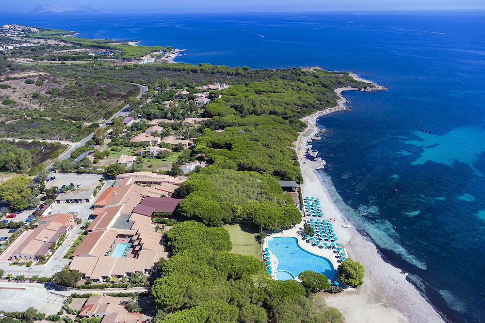 Club Hotel Marina Seada Beach — Beach in Budoni, Sardinia