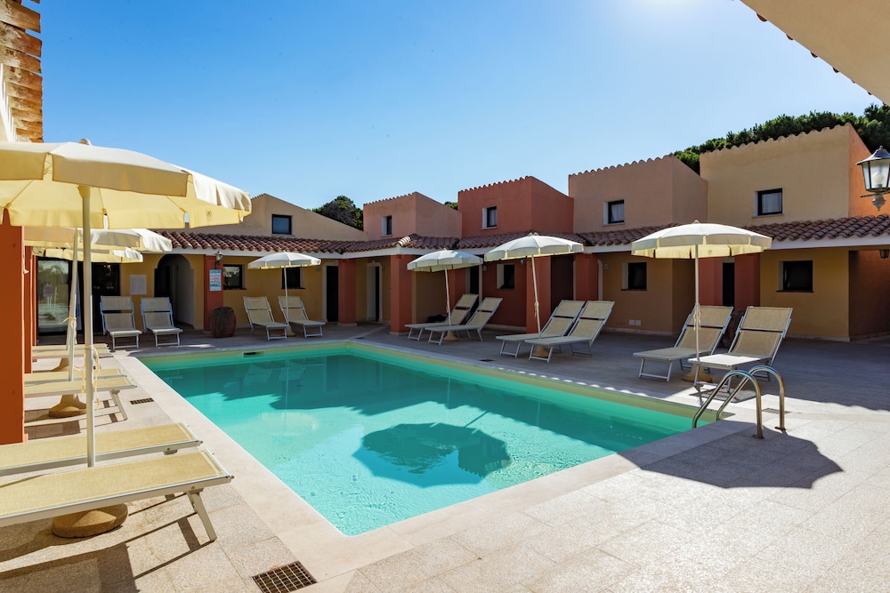 Club Hotel Marina Seada Beach — Swimming pool in Budoni, Sardinia