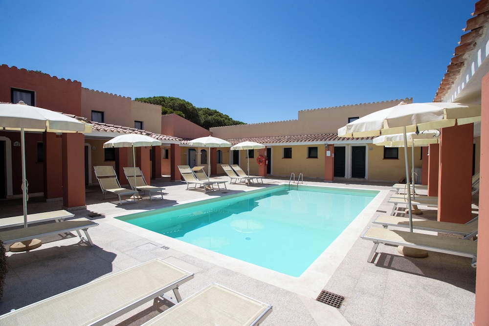 Club Hotel Marina Seada Beach — Swimming pool in Budoni, Sardinia