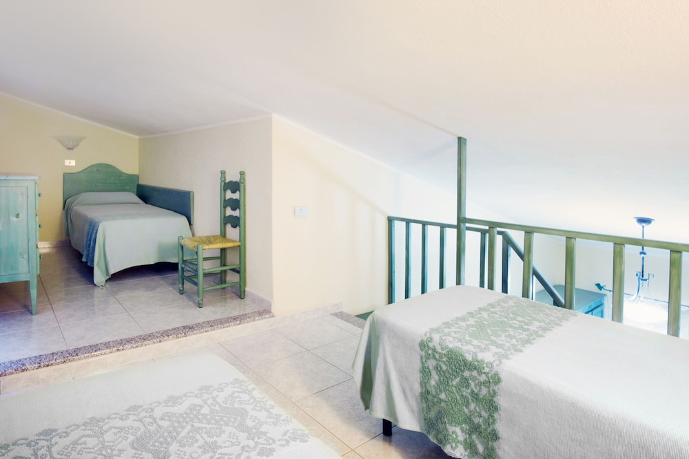 Club Hotel Marina Seada Beach — Hotel rooms in Budoni, Sardinia