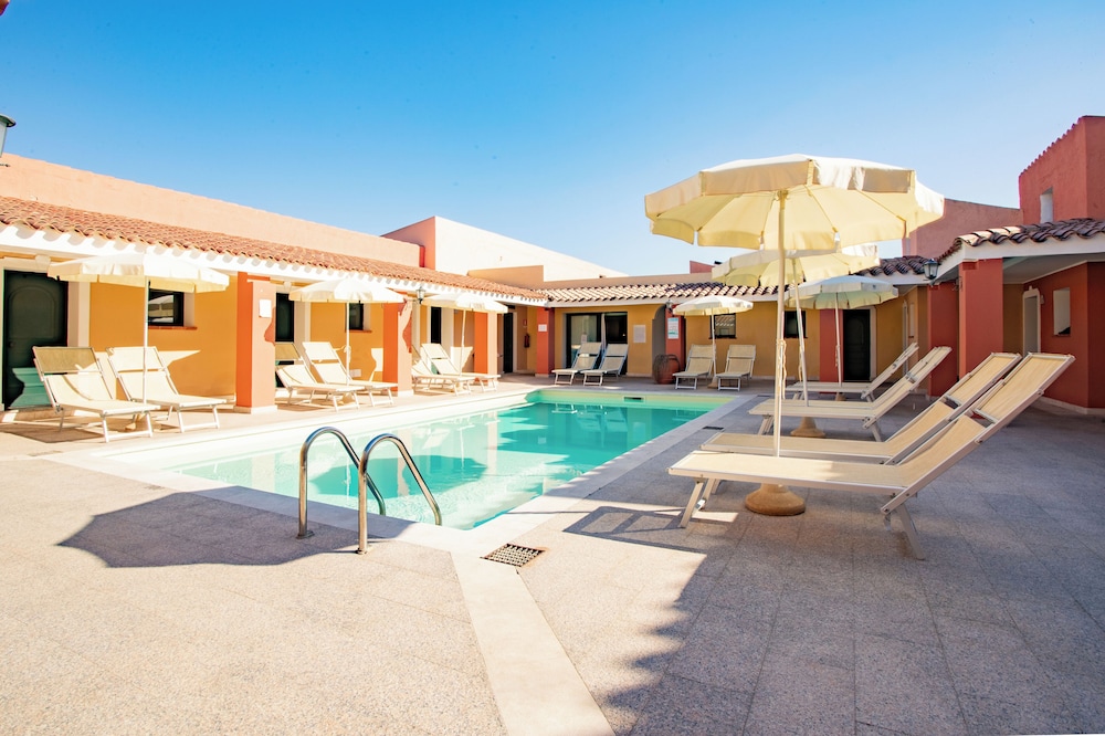 Club Hotel Marina Seada Beach — Swimming pool in Budoni, Sardinia