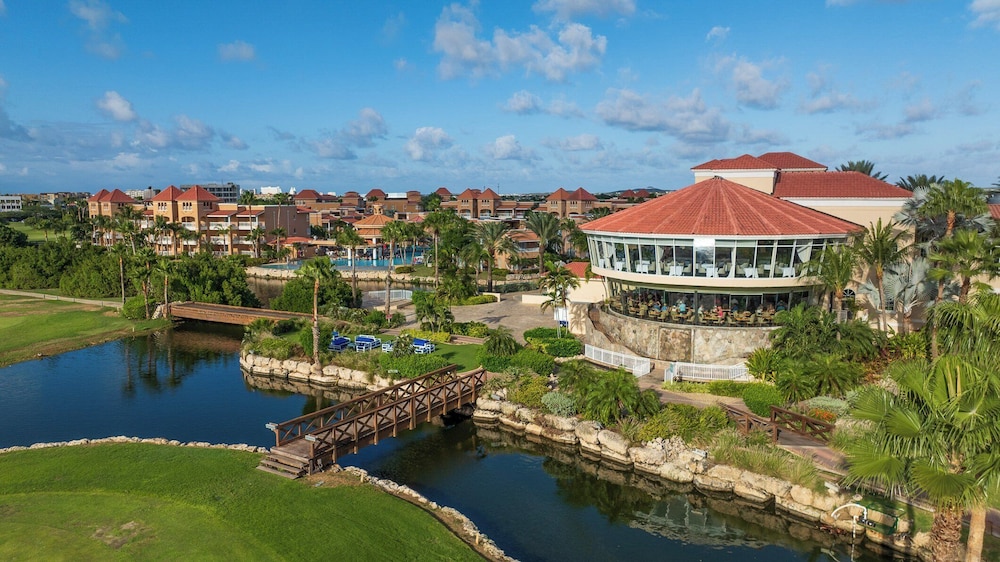 Divi Village Golf & Beach Resort — Restaurant & bars in Oranjestad, Aruba