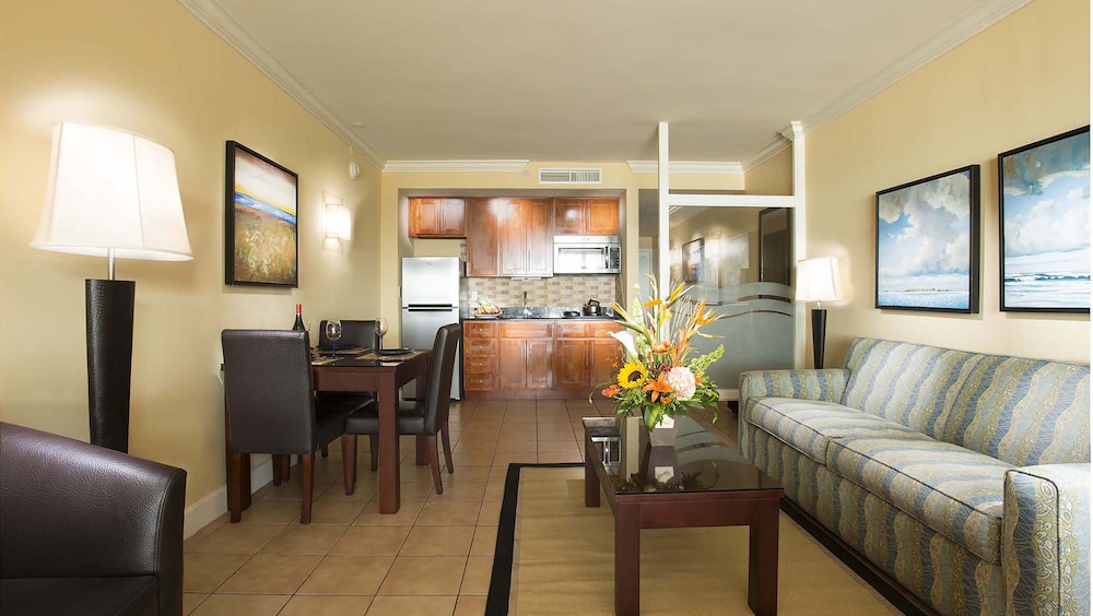 Divi Village Golf & Beach Resort — Hotel rooms in Oranjestad, Aruba