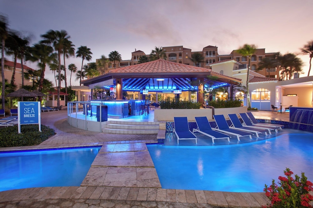 Divi Village Golf & Beach Resort — Restaurant & bars in Oranjestad, Aruba