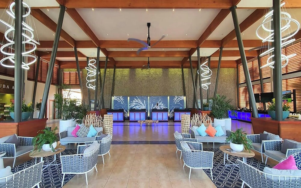 Divi Village Golf & Beach Resort — Hotel building in Oranjestad, Aruba