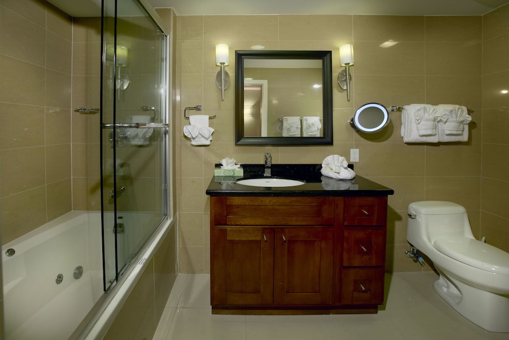 Divi Village Golf & Beach Resort — Hotel rooms in Oranjestad, Aruba