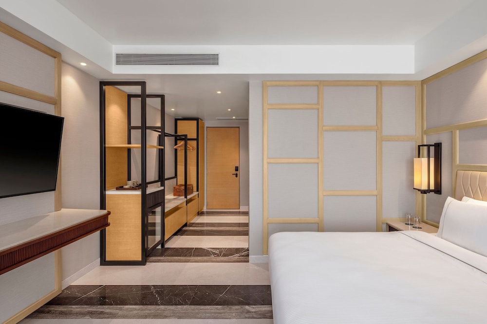 The Westin Goa — Hotel rooms in Anjuna, Goa