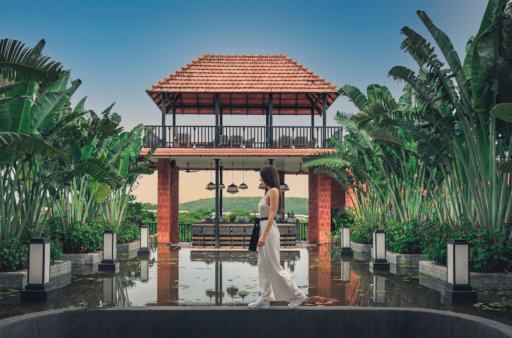 The Westin Goa — Restaurant & bars in Anjuna, Goa