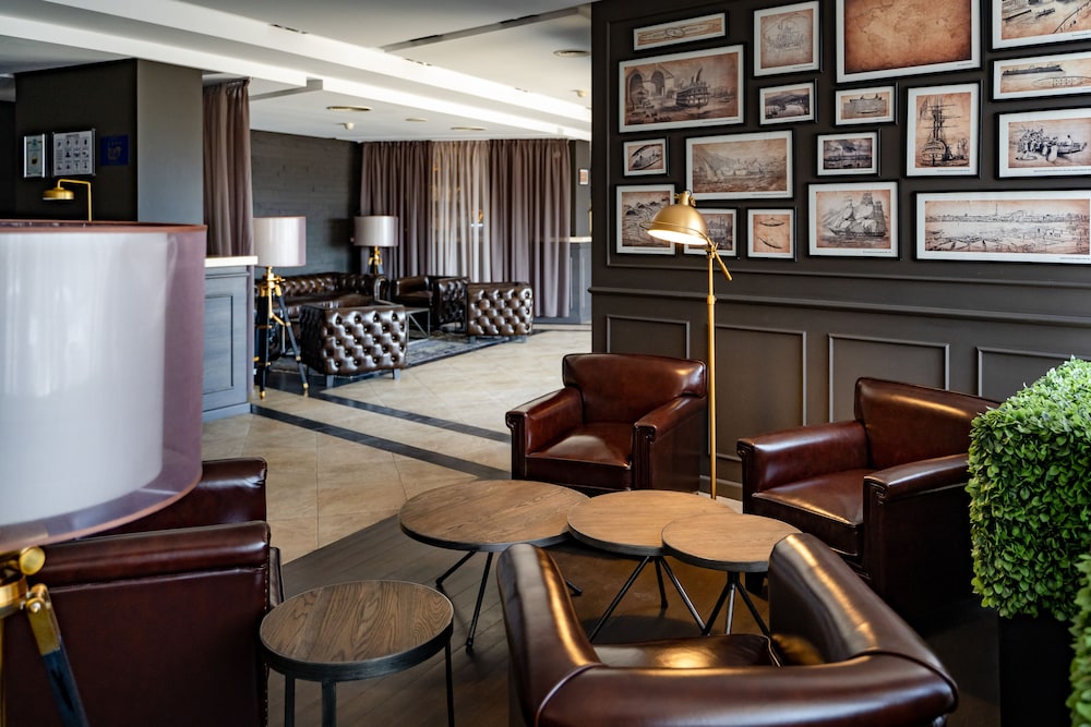 Hotel Panorama — Restaurant & bars in Varna, Varna Region