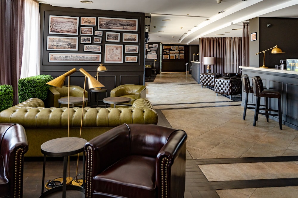 Hotel Panorama — Restaurant & bars in Varna, Varna Region