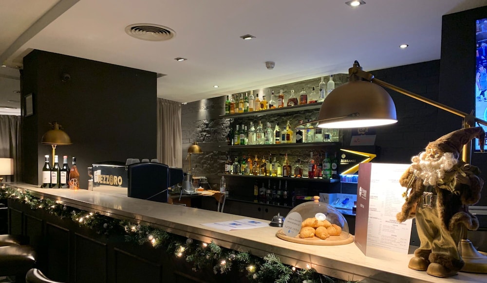 Hotel Panorama — Restaurant & bars in Varna, Varna Region