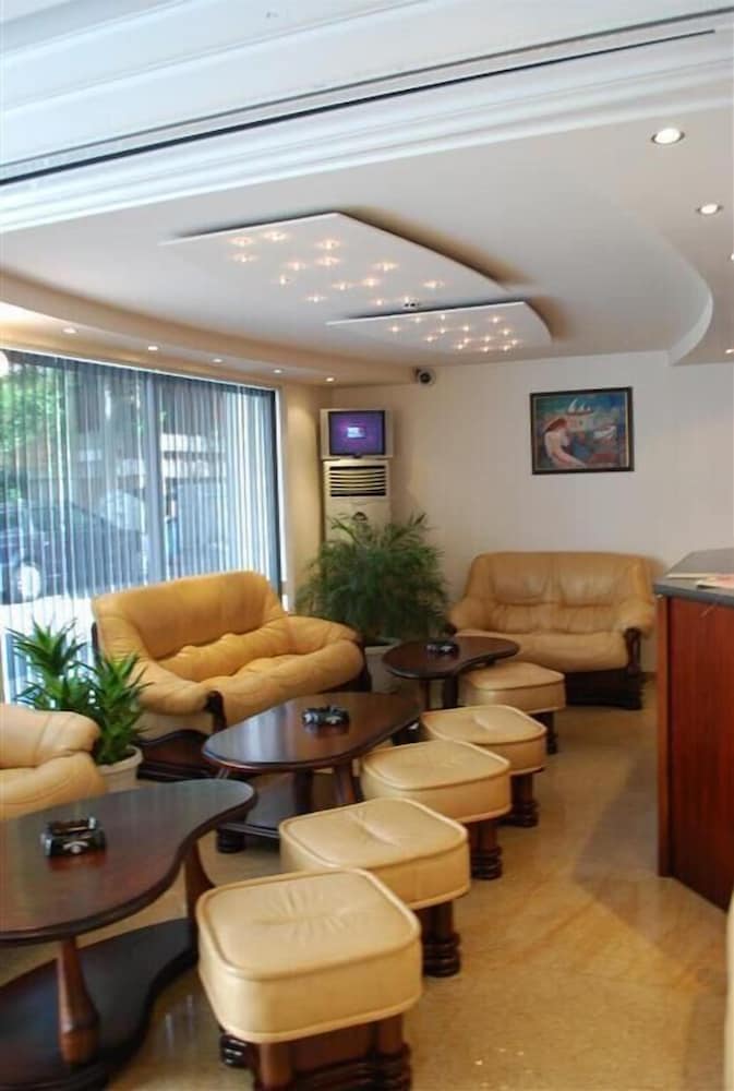Hotel Italia Nessebar — Hotel building in Nessebar, Burgas Region