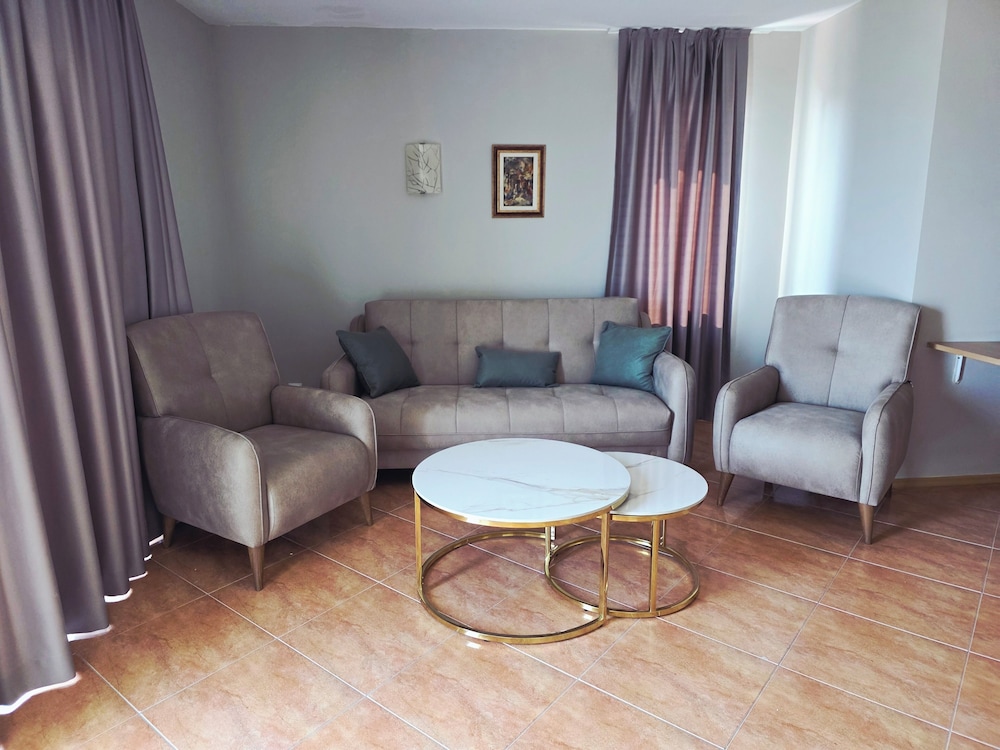 Bora Bora — Hotel rooms in Sunny Beach, Burgas Region