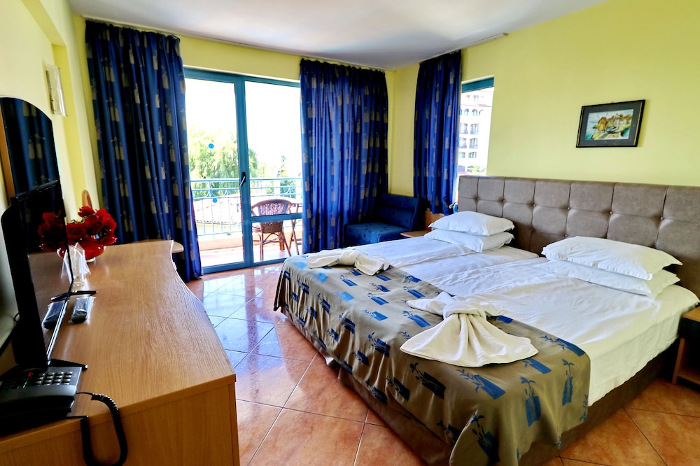 Bora Bora — Hotel rooms in Sunny Beach, Burgas Region