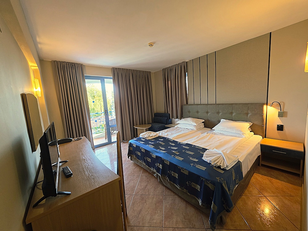 Bora Bora — Hotel rooms in Sunny Beach, Burgas Region