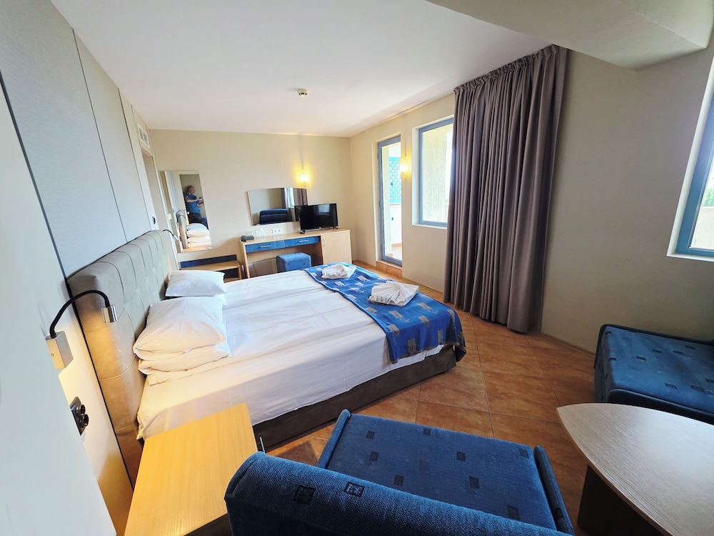 Bora Bora — Hotel rooms in Sunny Beach, Burgas Region
