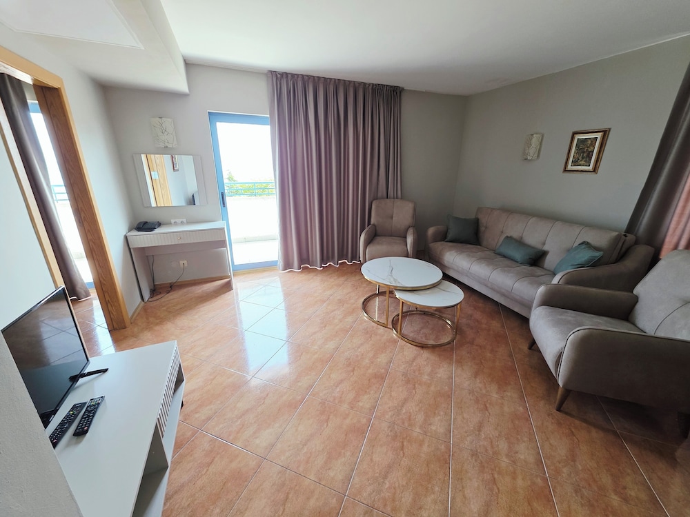 Bora Bora — Hotel rooms in Sunny Beach, Burgas Region