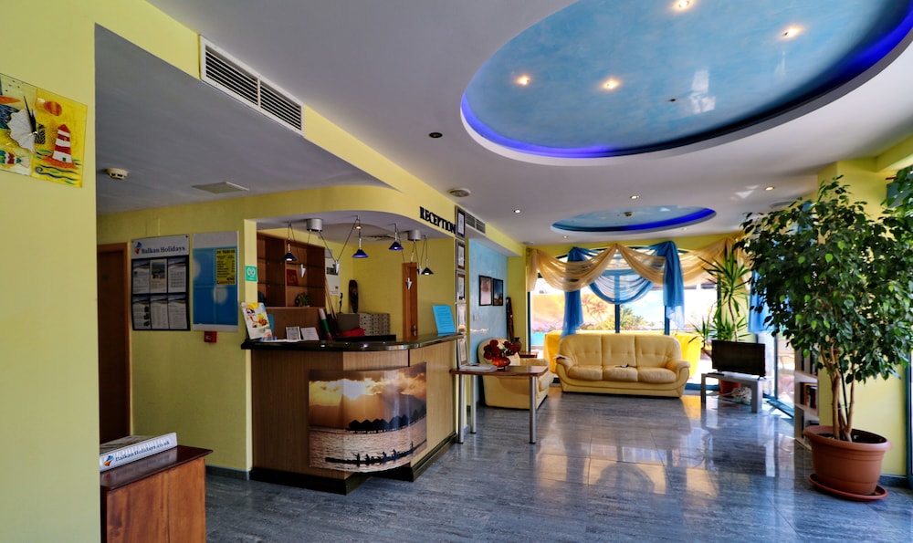 Bora Bora — Hotel building in Sunny Beach, Burgas Region
