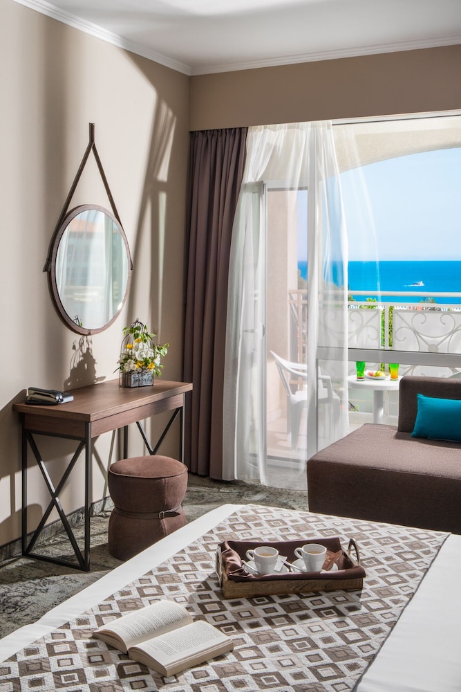 Hotel Alba - All Inclusive — Hotel rooms in Sunny Beach, Burgas Region