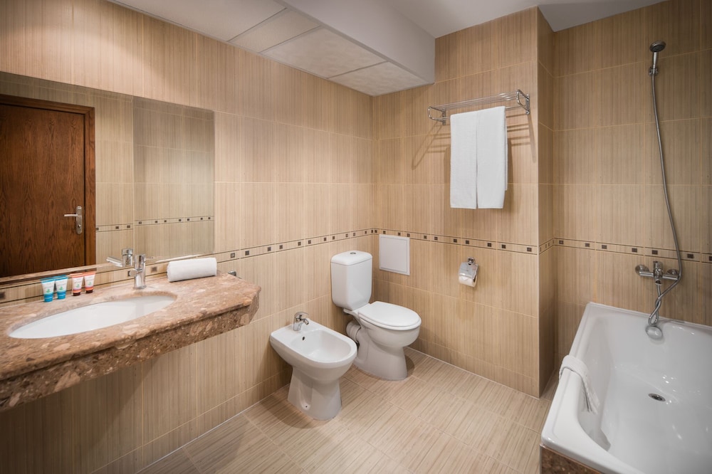 Hotel Alba - All Inclusive — Hotel rooms in Sunny Beach, Burgas Region