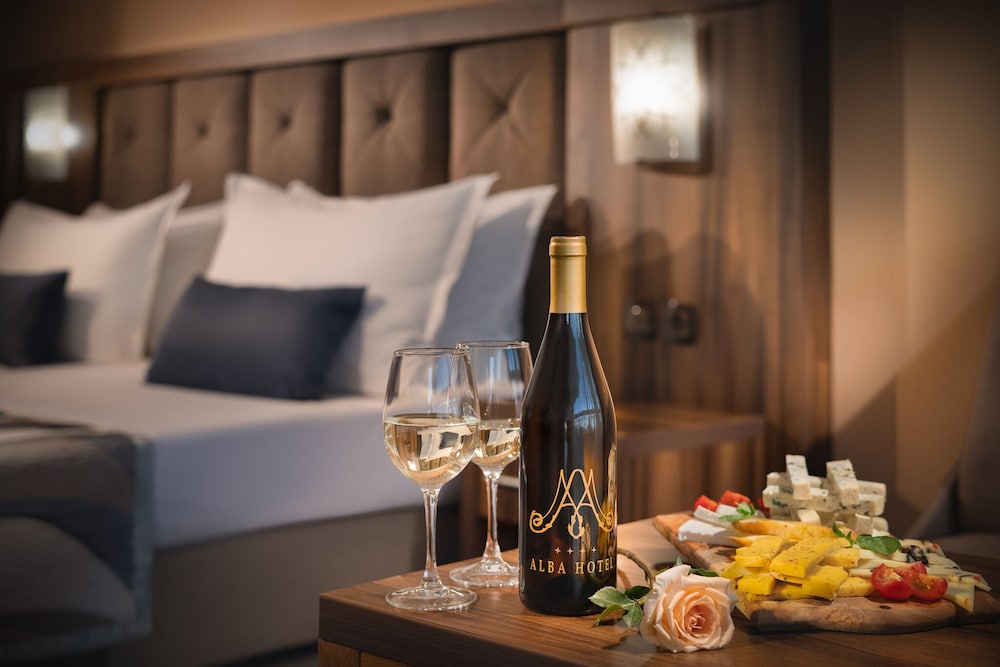 Hotel Alba - All Inclusive — Hotel rooms in Sunny Beach, Burgas Region