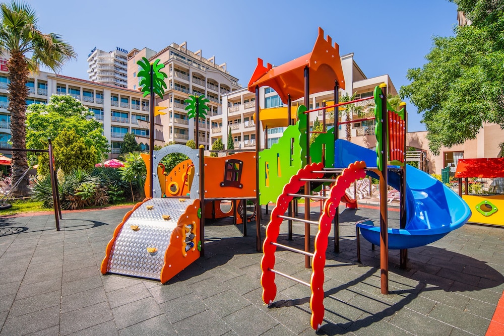 Hotel Alba - All Inclusive — Attractions for children in Sunny Beach, Burgas Region
