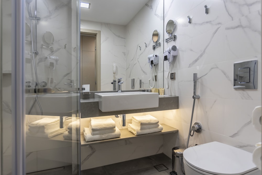 Hotel Bulgaria Burgas — Hotel rooms in Bourgas, Burgas Region