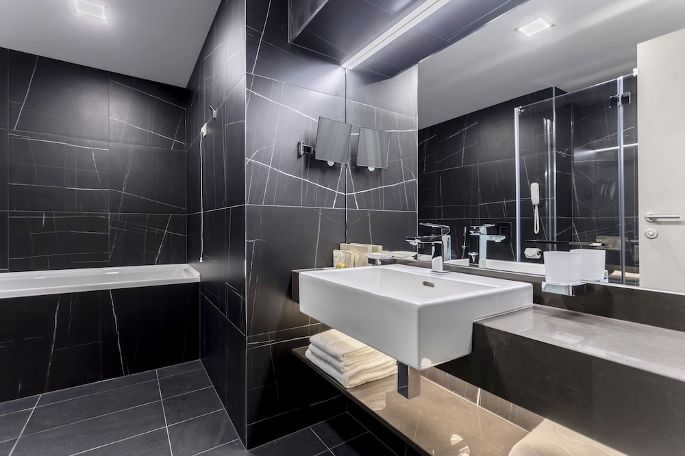 Hotel Bulgaria Burgas — Hotel rooms in Bourgas, Burgas Region