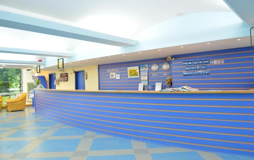 Hotel Mura All Inclusive — Hotel building in Albena, Dobrich