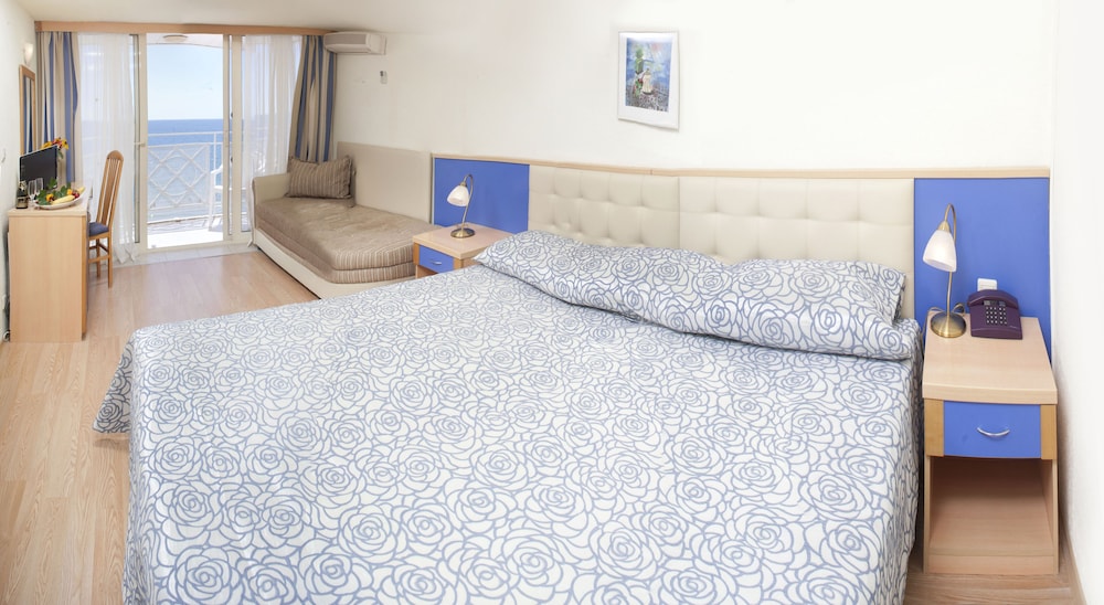 Hotel Mura All Inclusive — Hotel rooms in Albena, Dobrich