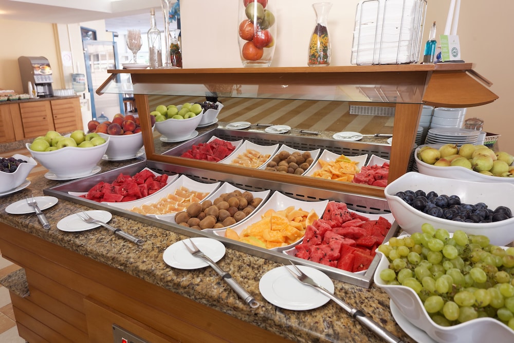 Hotel Mura All Inclusive — Restaurant & bars in Albena, Dobrich