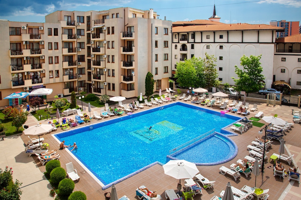 TSB Sunny Victory Apartments — Main photo in Sunny Beach, Burgas Region