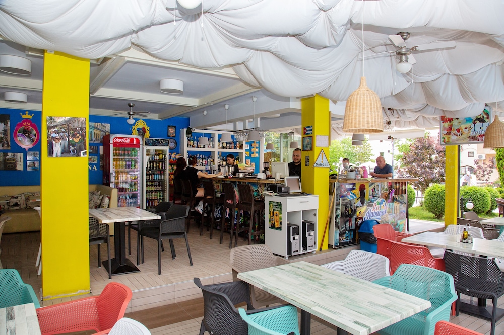 TSB Sunny Victory Apartments — Restaurant & bars in Sunny Beach, Burgas Region