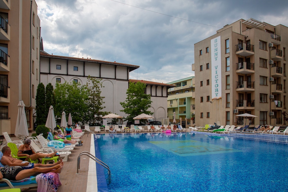 TSB Sunny Victory Apartments — Swimming pool in Sunny Beach, Burgas Region