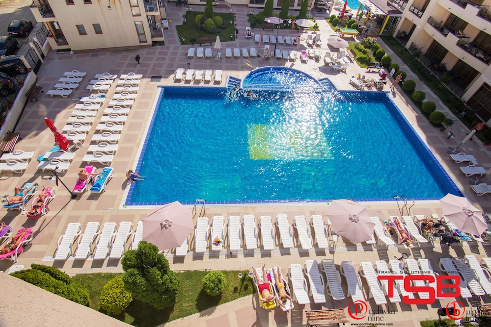 TSB Sunny Victory Apartments — Swimming pool in Sunny Beach, Burgas Region