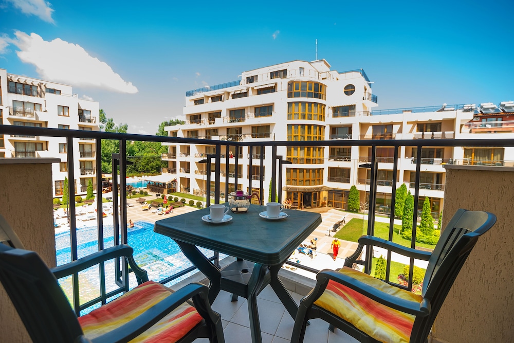 TSB Sunny Victory Apartments — Hotel building in Sunny Beach, Burgas Region