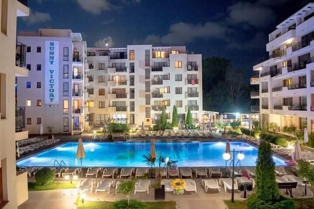 TSB Sunny Victory Apartments — Swimming pool in Sunny Beach, Burgas Region