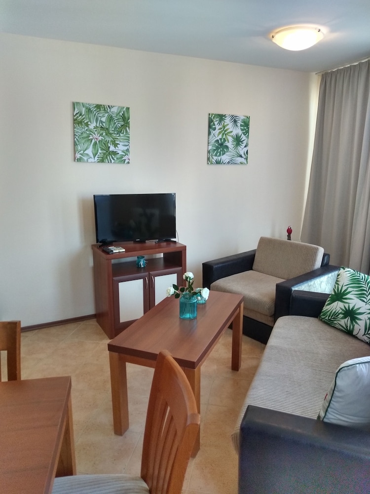TSB Sunny Victory Apartments — Hotel rooms in Sunny Beach, Burgas Region