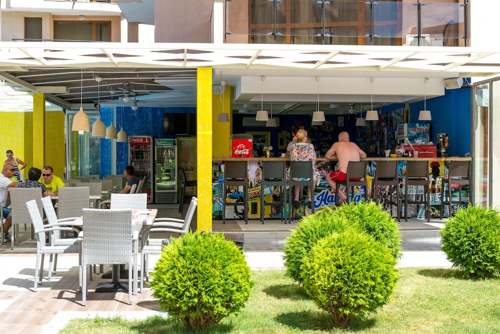 TSB Sunny Victory Apartments — Restaurant & bars in Sunny Beach, Burgas Region