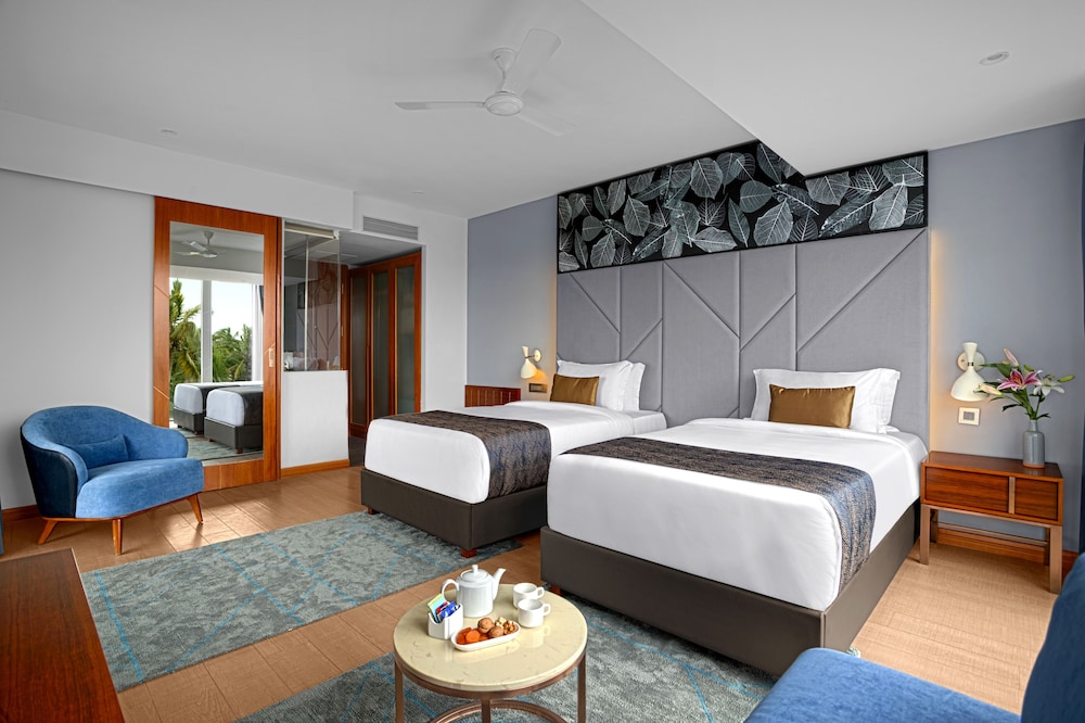 De Mandarin Hotel, Goa — Hotel rooms in Candolim, Goa