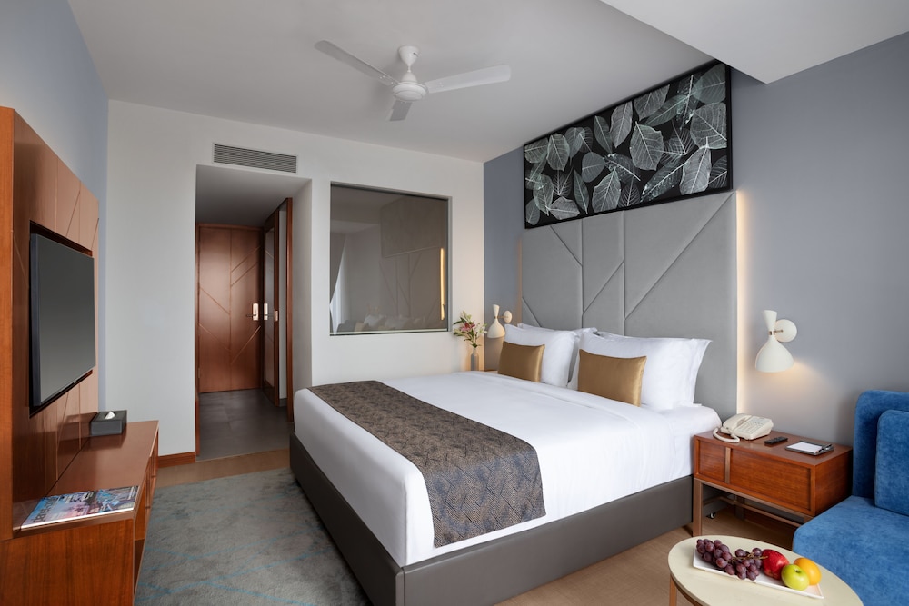 De Mandarin Hotel, Goa — Hotel rooms in Candolim, Goa