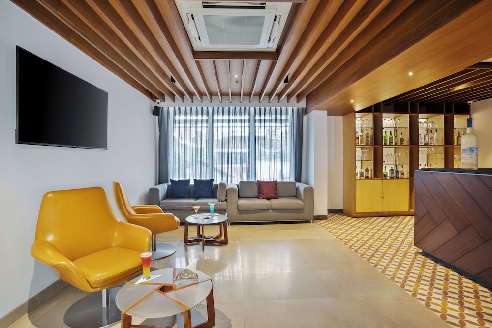 De Mandarin Hotel, Goa — Restaurant & bars in Candolim, Goa