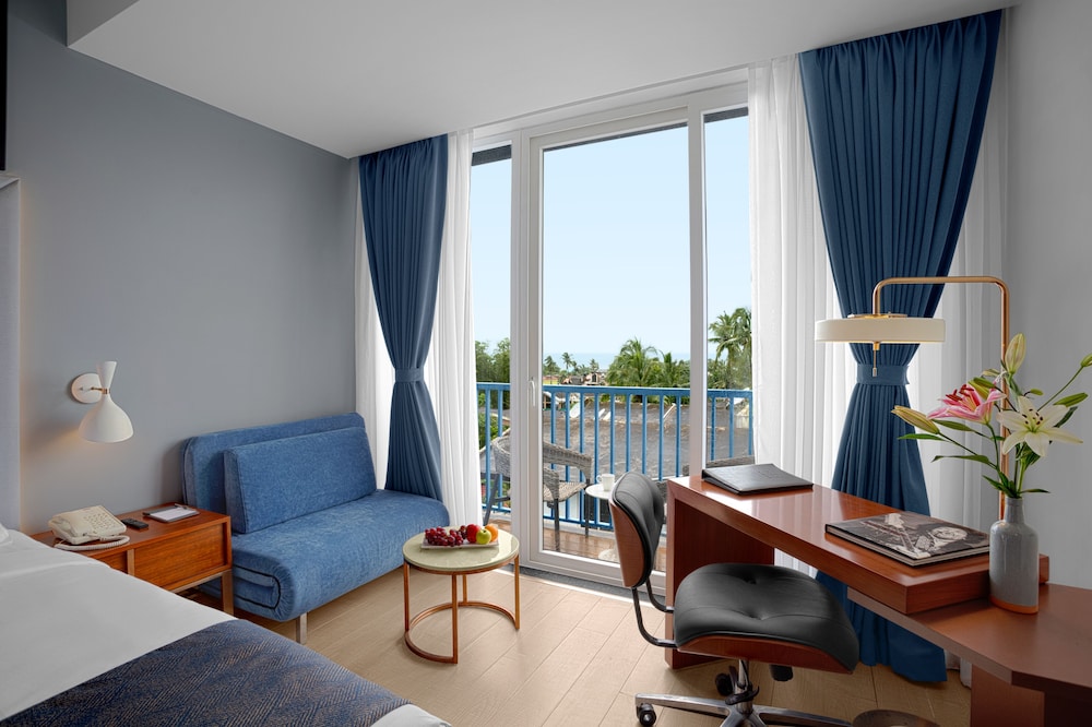 De Mandarin Hotel, Goa — Hotel rooms in Candolim, Goa