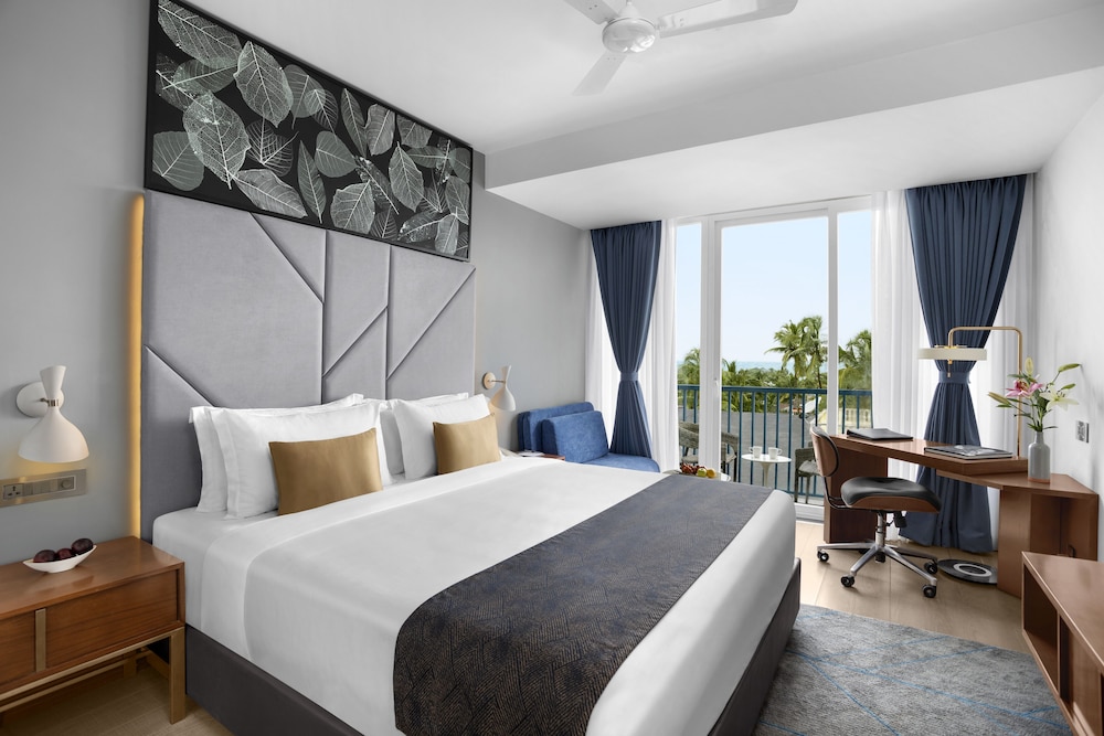 De Mandarin Hotel, Goa — Hotel rooms in Candolim, Goa