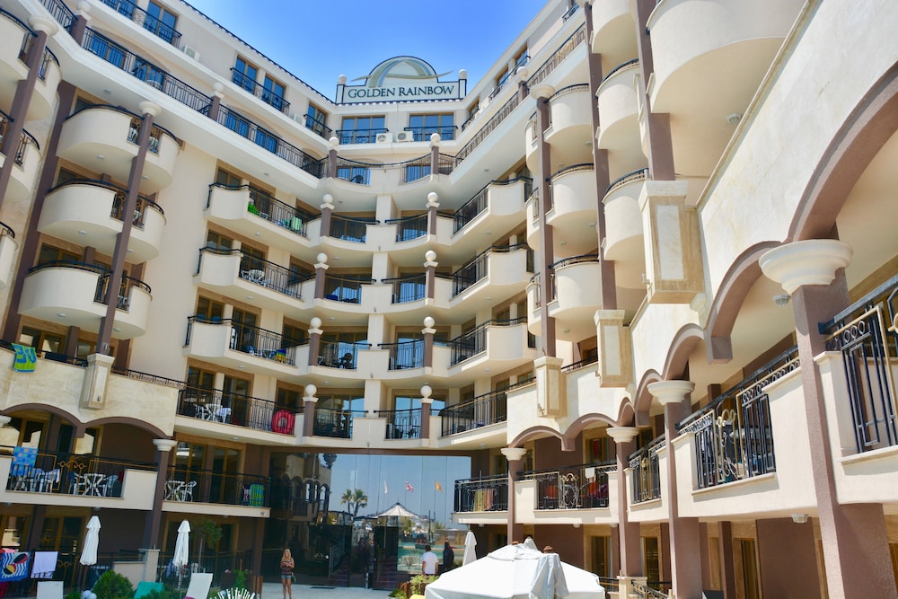Golden Rainbow VIP Residence — Hotel building in Sunny Beach, Burgas Region