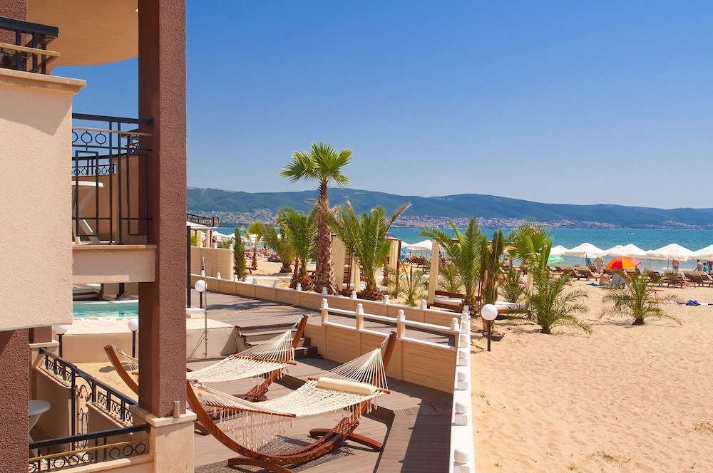 Golden Rainbow VIP Residence — Beach in Sunny Beach, Burgas Region