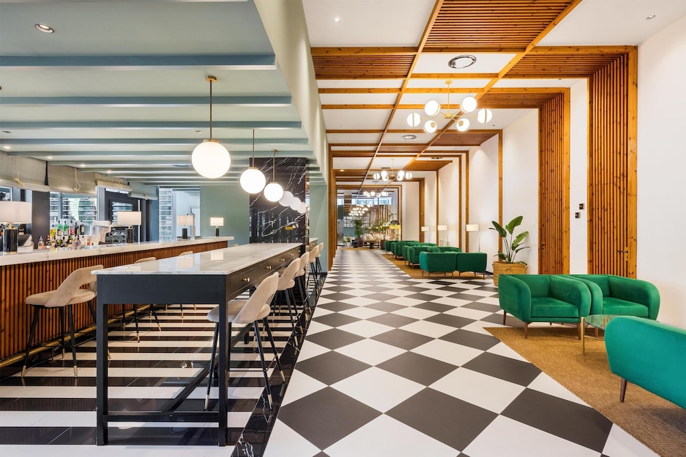 Aubamar Palma Resort — Restaurant & bars in Playa de Palma, Balearic Islands