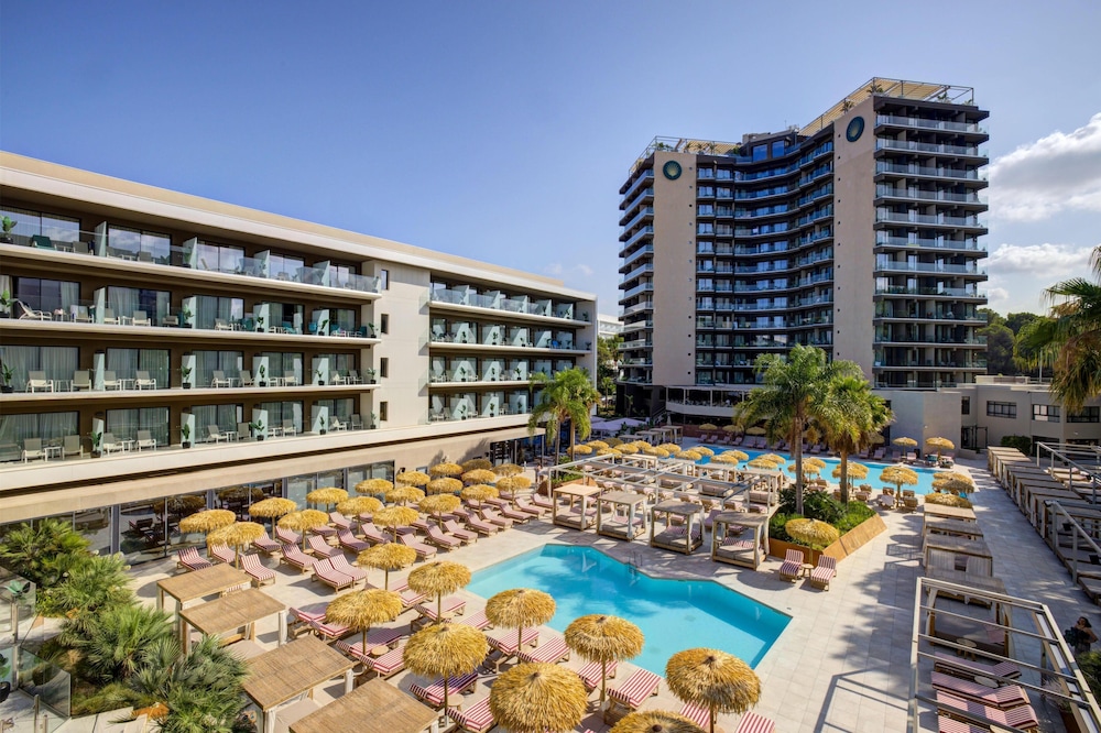 Aubamar Palma Resort — Swimming pool in Playa de Palma, Balearic Islands
