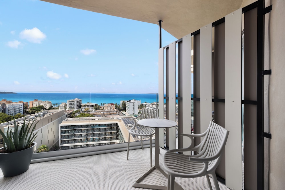 Aubamar Palma Resort — Hotel rooms in Playa de Palma, Balearic Islands