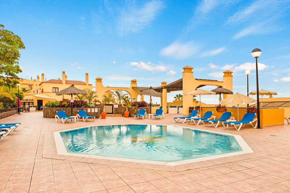 Ramada Residences by Wyndham Costa Adeje — Swimming pool in Costa Adeje, Canary Islands